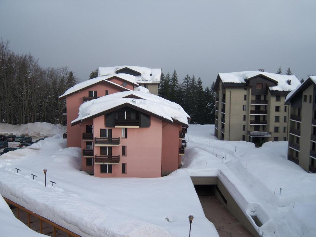 Hotel Residence Boscolungo Abetone Exterior foto